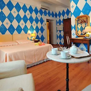 *** Hotel Albion Italy